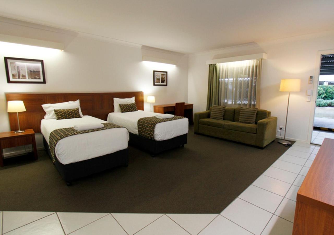 Chinchilla Downtown Motor Inn Eksteriør billede